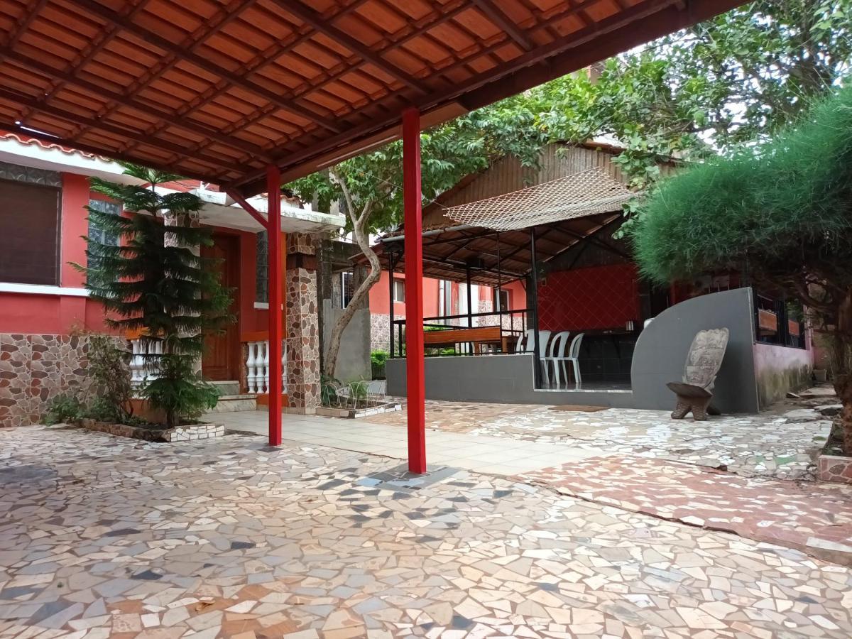 Hotel Badinca Alojamento Low Cost In Bissau Avenida Francisco Mendes Buitenkant foto