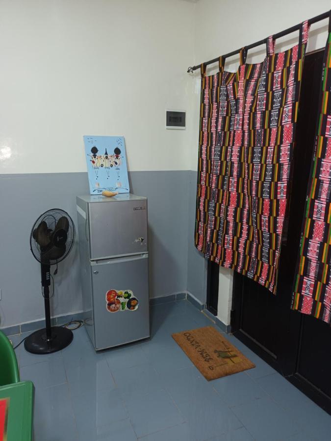 Hotel Badinca Alojamento Low Cost In Bissau Avenida Francisco Mendes Buitenkant foto